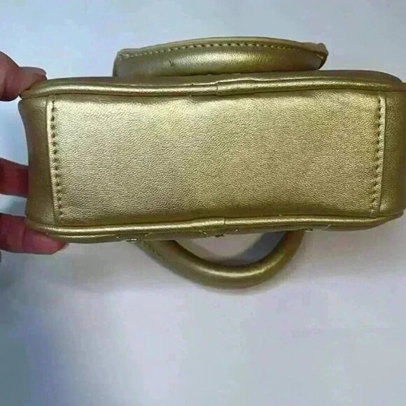 BADGLEY MISCHKA MINI DOME CROSSBODY‎ PURSE QUILTED METALLIC GOLD STUDS - Picture 4 of 7